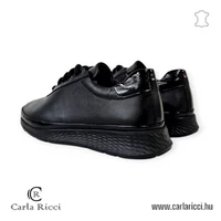 CarlaRicci 055-100 fekete cipő 