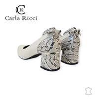 Carla Ricci bézs cipő 