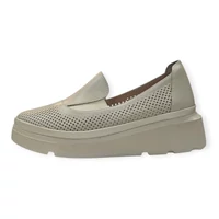 Carla Ricci bézs slipon