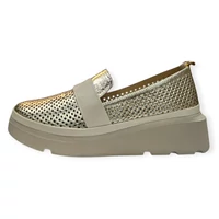 Carla Ricci arany-bézs slipon