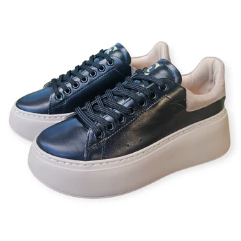 Carla Ricci fekete sneaker