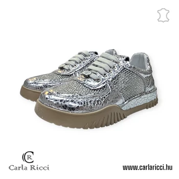 Carla Ricci ezüst sportcipő