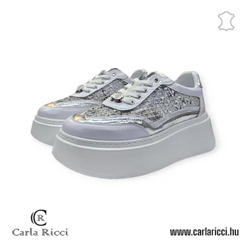 Carla Ricci fehér bőr sportcipő, sneaker perforált