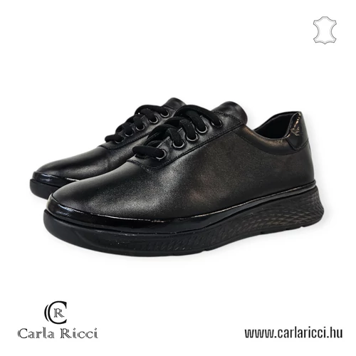 CarlaRicci 055-100 fekete cipő 