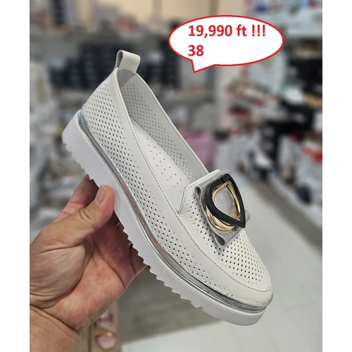 Carla Ricci fehér slipon