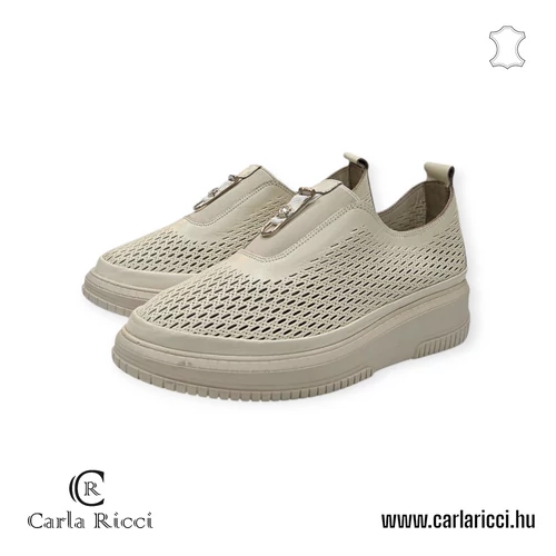 Carla Ricci bézs slipon