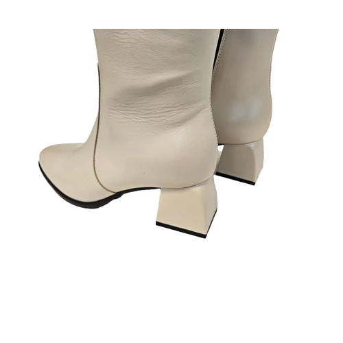 Sala bézs bőr elegáns női csizma 