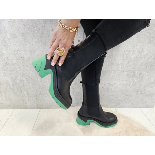 Carla Ricci fekete bőr női bakancs